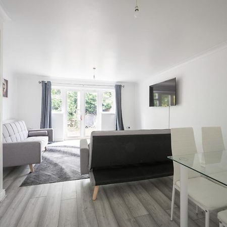 Maidstone Villa 3 Bedroom Free Sports Channels,Parking Sleeps 7 المظهر الخارجي الصورة