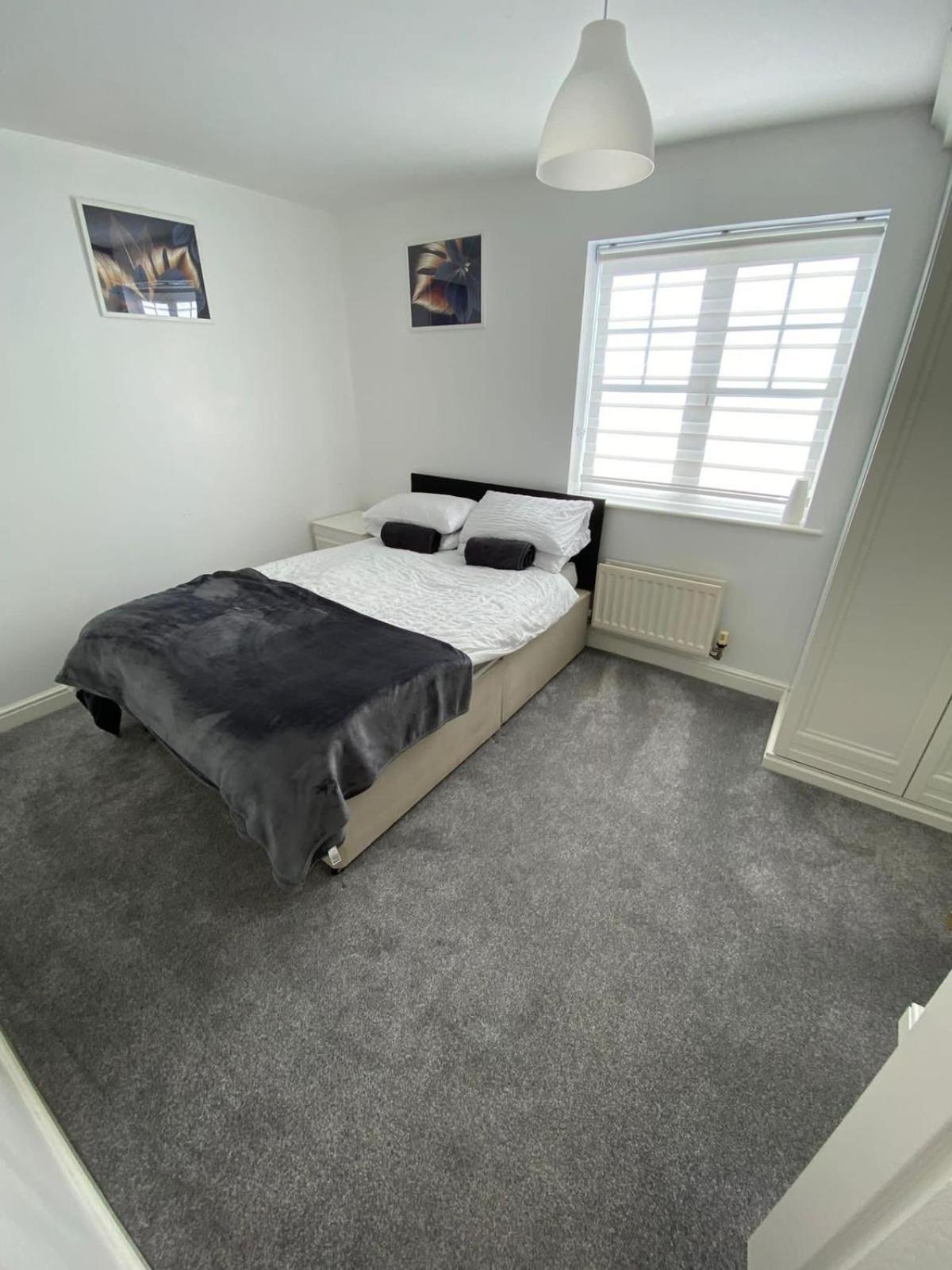 Maidstone Villa 3 Bedroom Free Sports Channels,Parking Sleeps 7 المظهر الخارجي الصورة