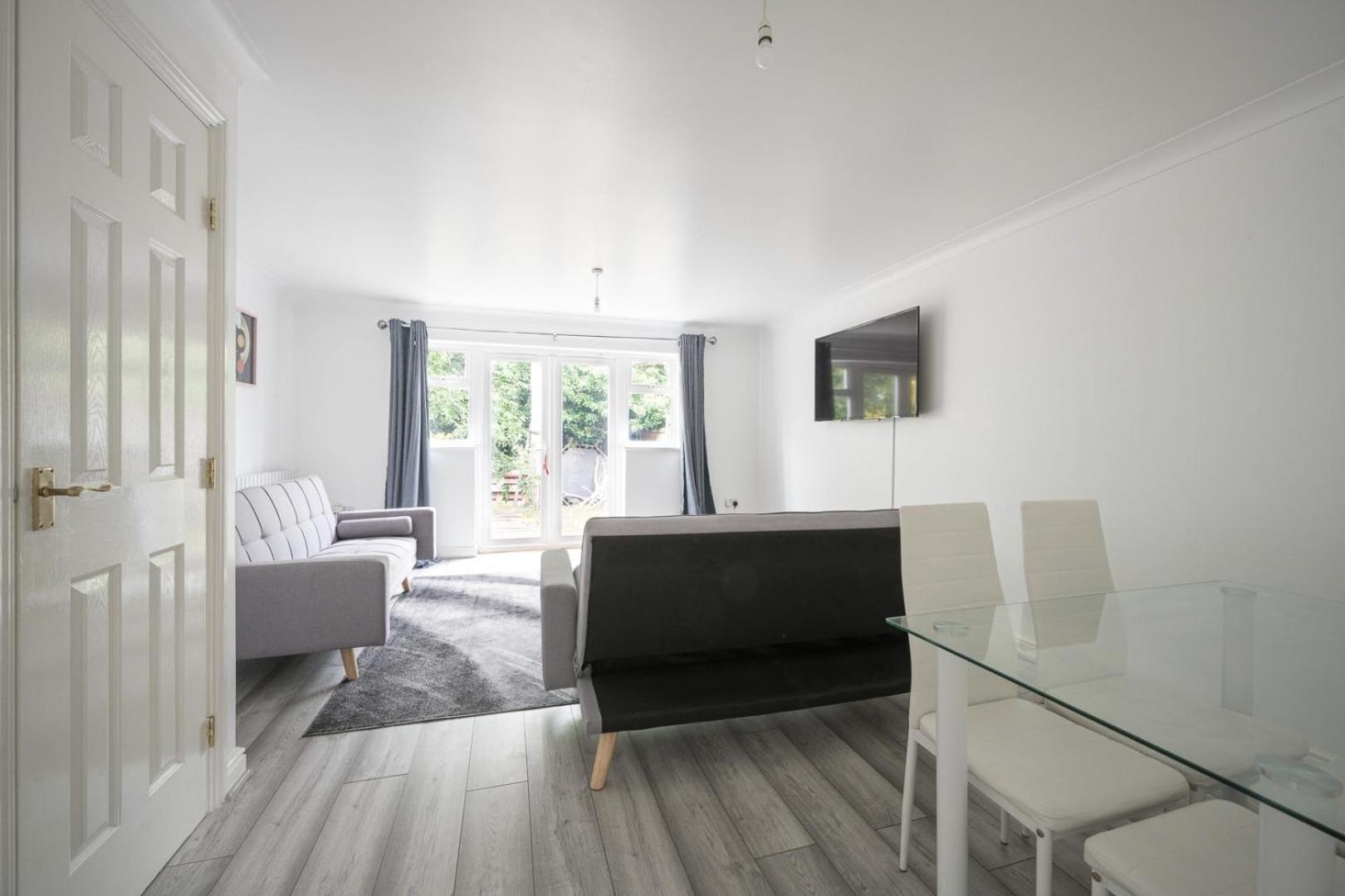 Maidstone Villa 3 Bedroom Free Sports Channels,Parking Sleeps 7 المظهر الخارجي الصورة
