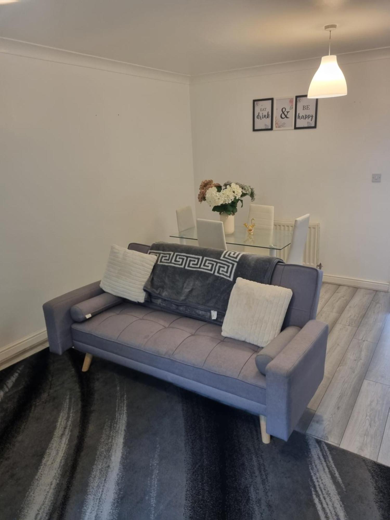 Maidstone Villa 3 Bedroom Free Sports Channels,Parking Sleeps 7 المظهر الخارجي الصورة